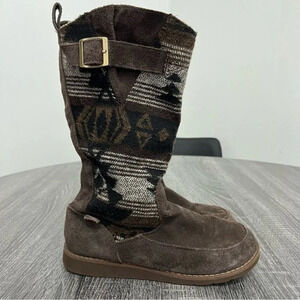 Sanuk Brown Aztec Print Suede Boots Size 6